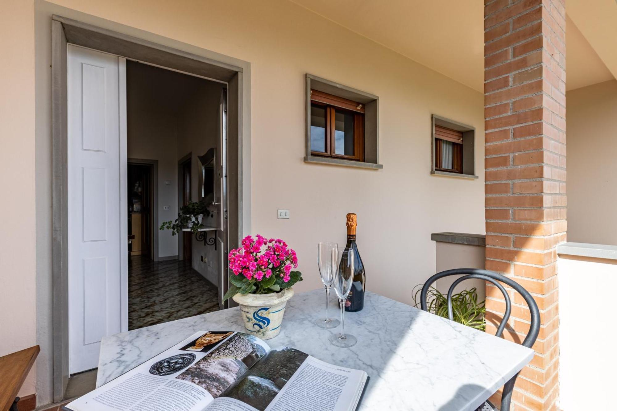 Villa Raffaella Selvatelle Bagian luar foto
